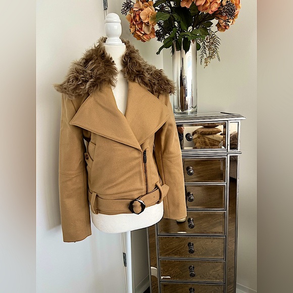 🆕 NWOT- Kimora Lee Simmons Wool Fur Collar Jacket - Picture 1 of 15